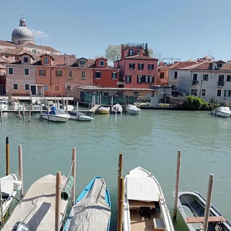 Vacanze Casadueottanta Loc-13704 Дом отдыха Венеция